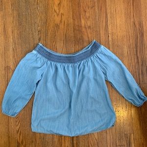 Gap off the shoulder top